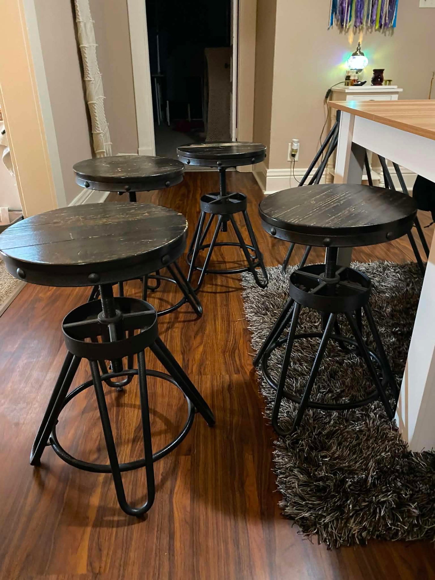 U.NIQUE DROPS™: Tianjin Winners Furniture Co. Ltd. Industrial Adjustable Pub Table & 4-Stool Set.