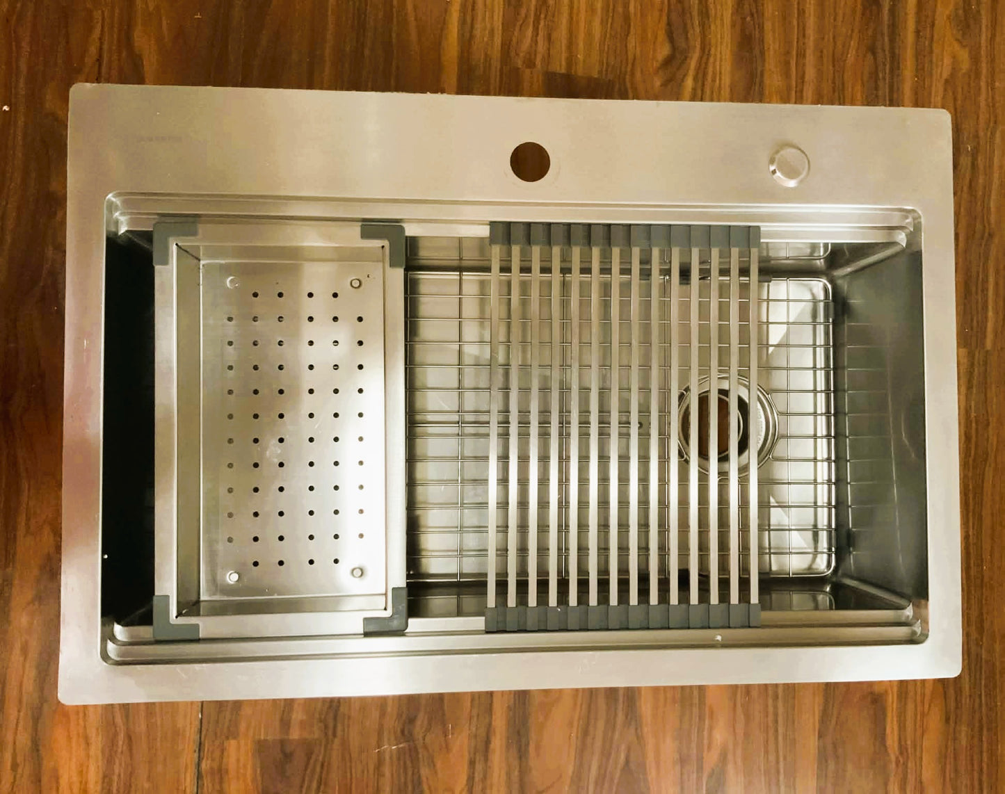 Glacier Bay Stainless Steel Workstation Sink (14512) – Like New – Pickup in Lowell IN