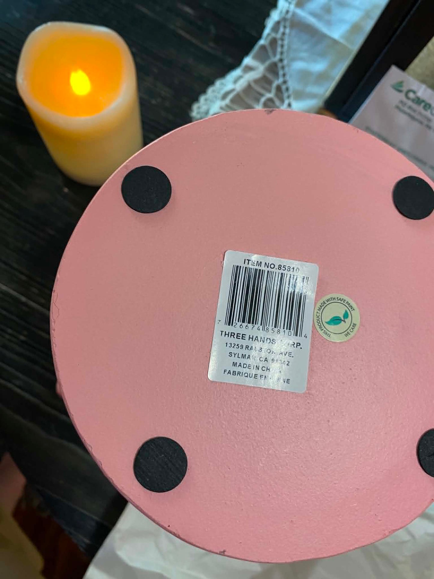 U.NIQUE DROPS™: Pink Ceramic Lotus Flower Candle Holder. LED Flameless Candle. Three Hands Décor.